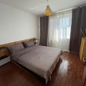 2 Camere, Decomandat, Piata Unirii Бухарест