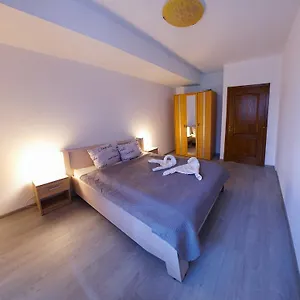  Apartment Vitan